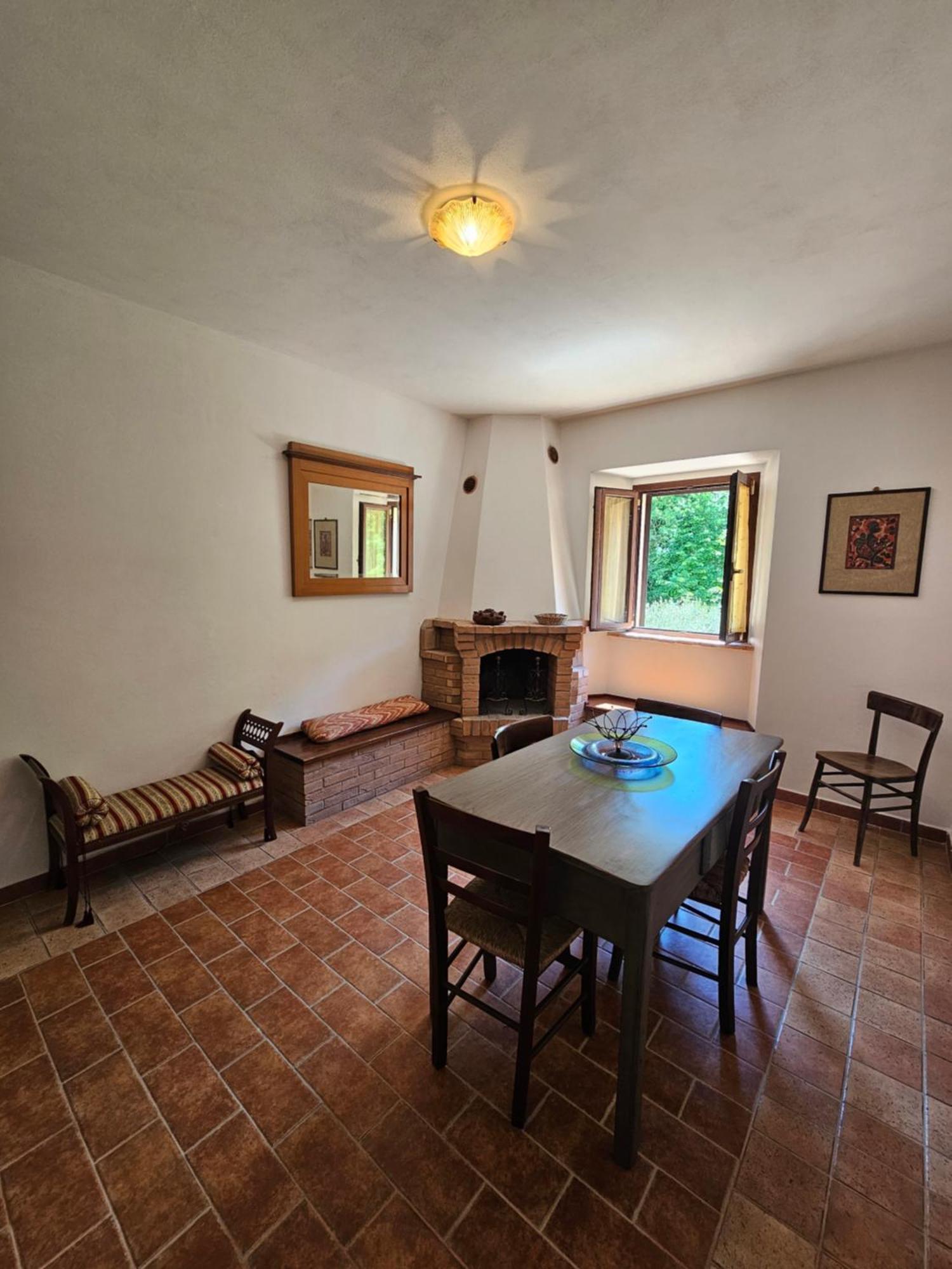 La Rosa Dei Venti - Country House Fossato di Vico Buitenkant foto